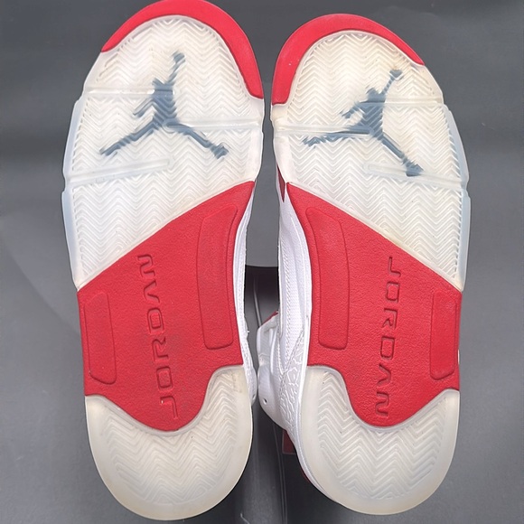 Jordan 5 retro “Son of Mars” customs🔥. Size 11. Mens. White/blk/red. - Picture 6 of 7